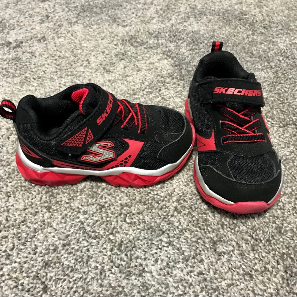 Toddler Skecher sneakers